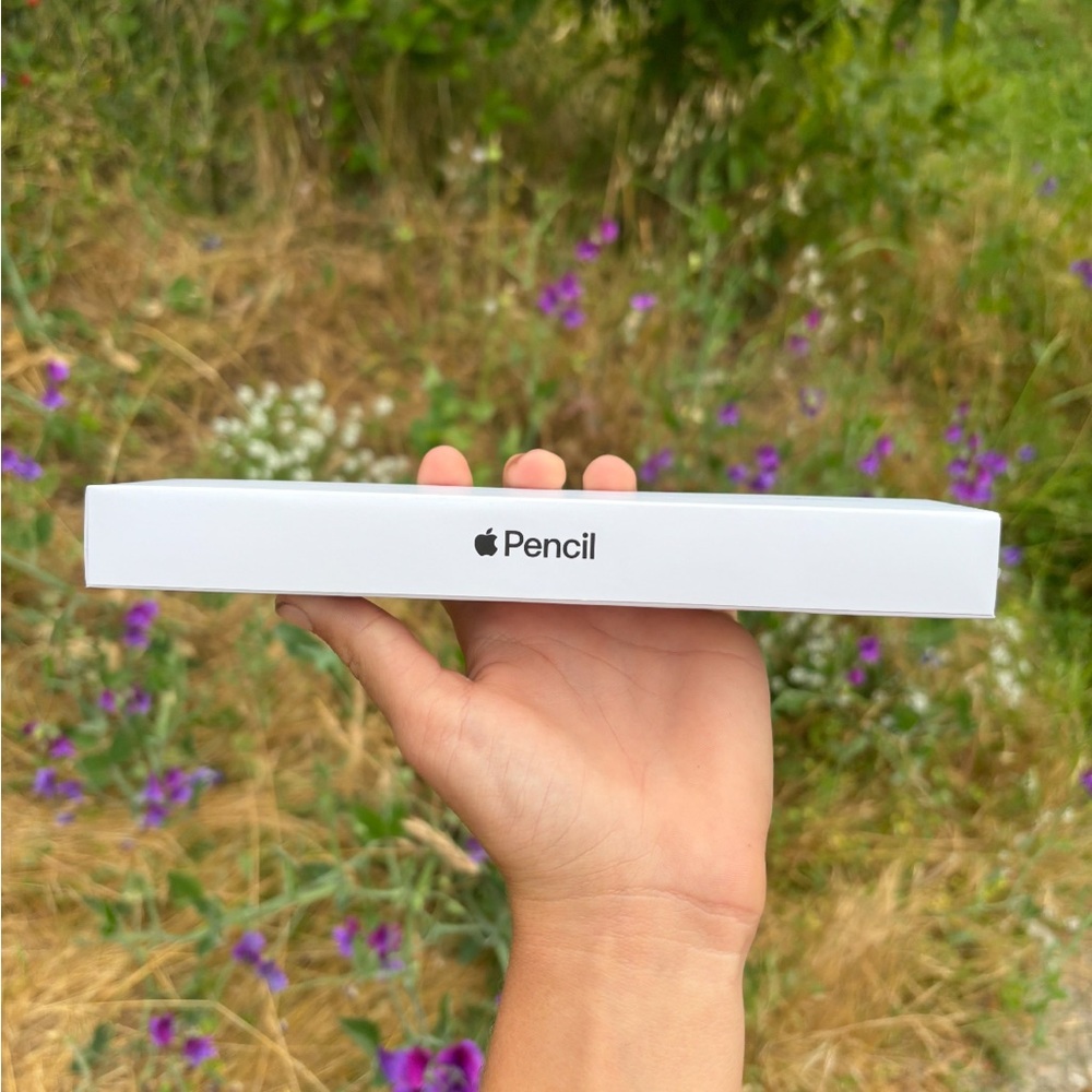 Apple Pencil in White Box